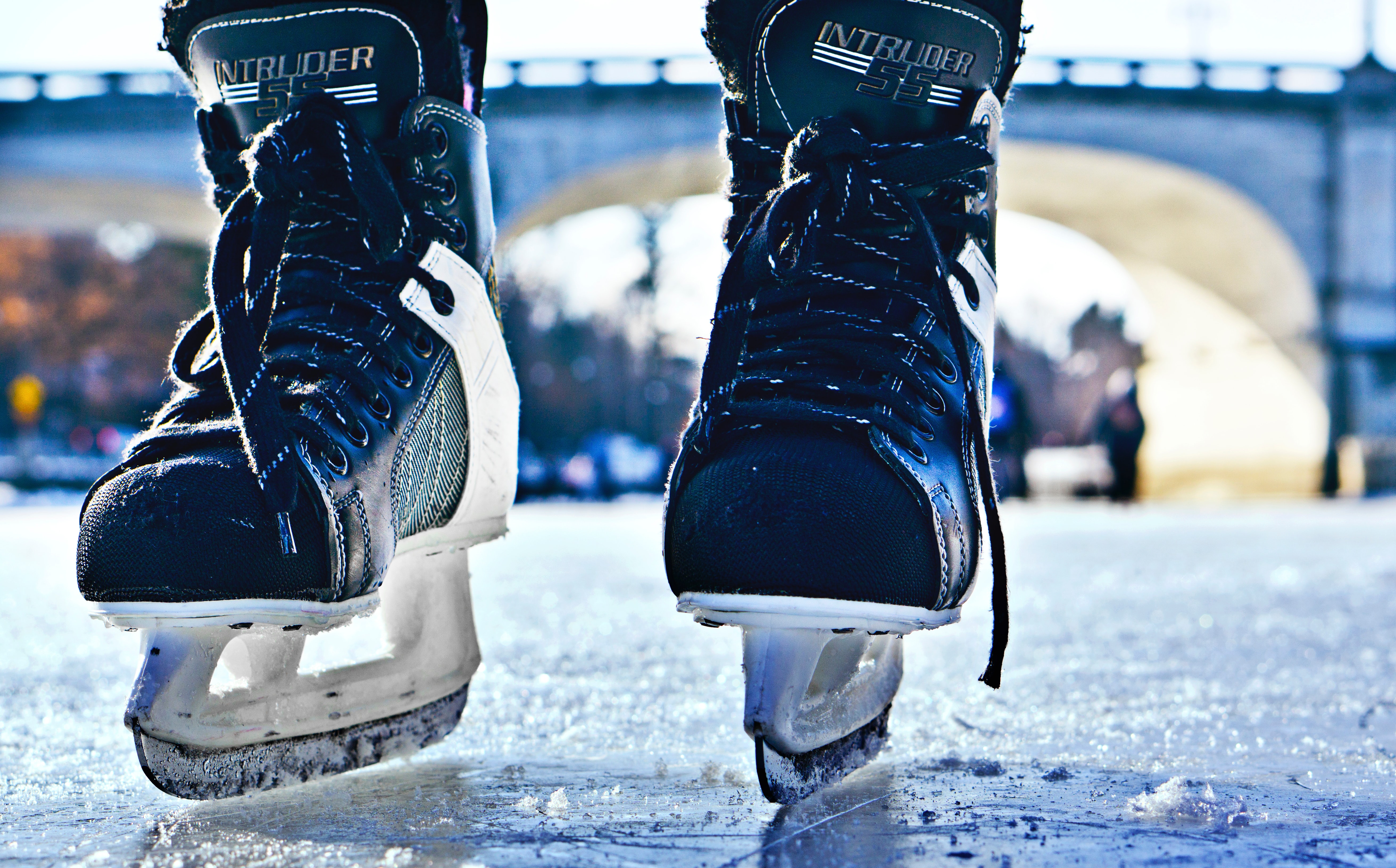 Hockey Skating